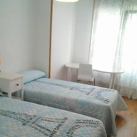Apartamento Playa Con Terraza Apartment *